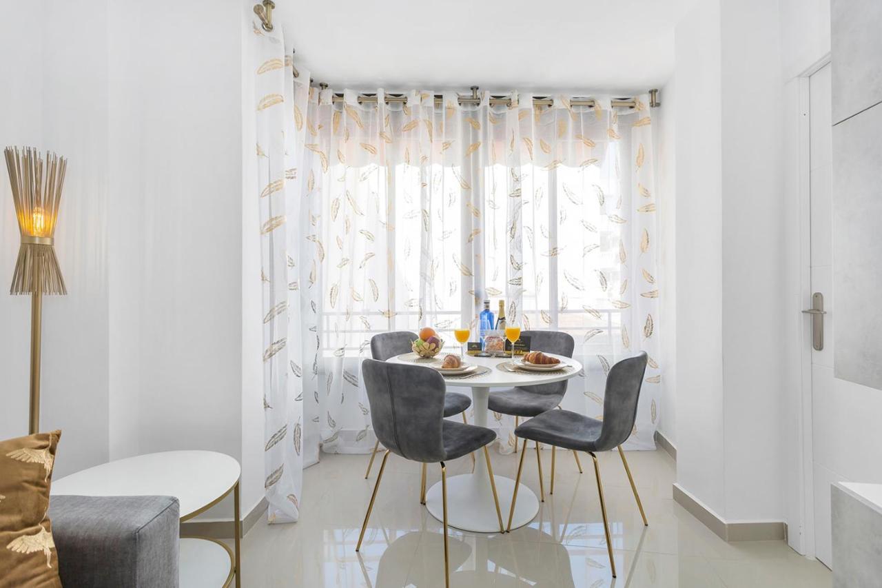 Reel Apartments- Walk To The Beach And Centre Torrevieja Eksteriør billede