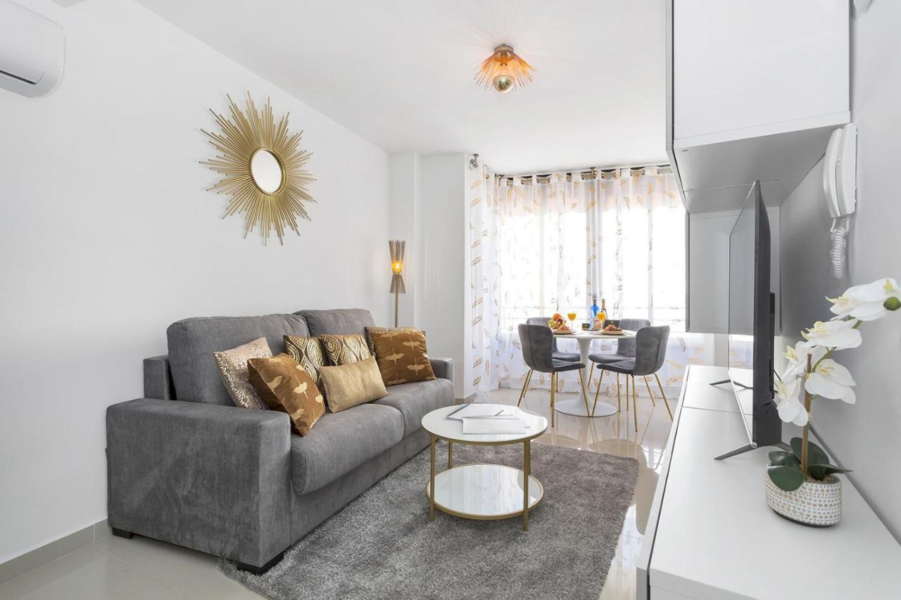 Reel Apartments- Walk To The Beach And Centre Torrevieja Eksteriør billede