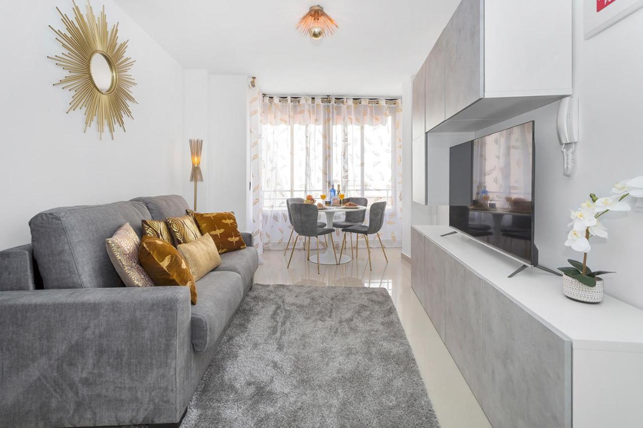 Reel Apartments- Walk To The Beach And Centre Torrevieja Eksteriør billede