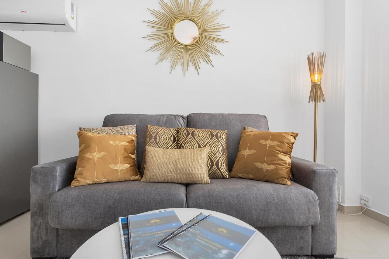 Reel Apartments- Walk To The Beach And Centre Torrevieja Eksteriør billede
