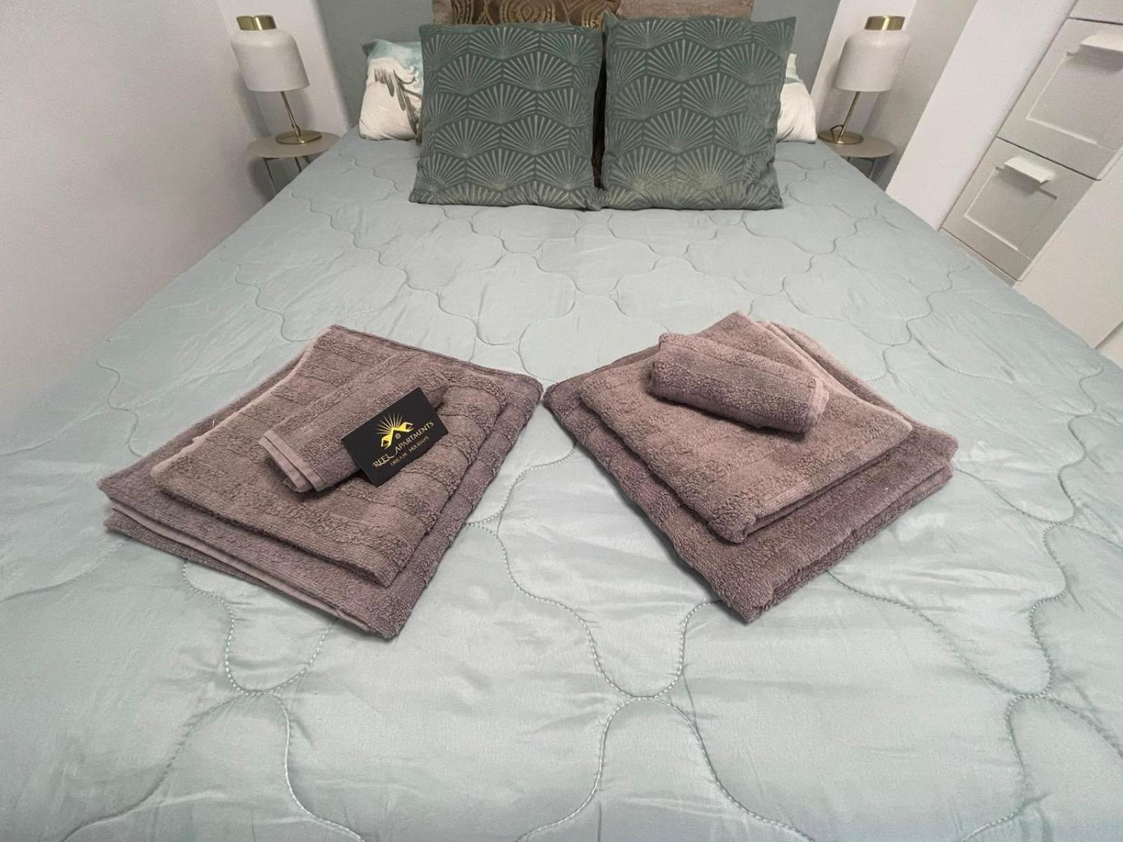 Reel Apartments- Walk To The Beach And Centre Torrevieja Eksteriør billede